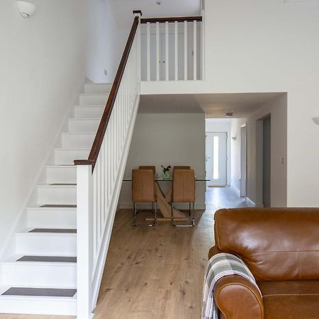 Ascot Cottage Сайренсестер Екстер'єр фото
